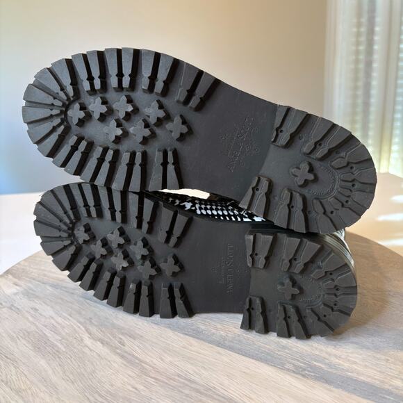 NEW The Office of Angela Scott Mr. Carter Glenn Plaid Houndstooth Boots US Sz 6 - Picture 14 of 14